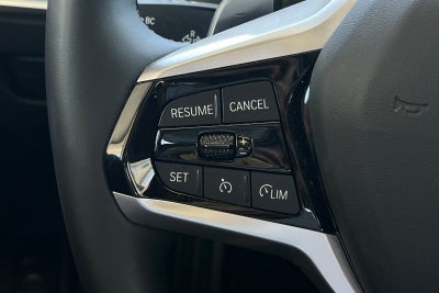 2025 BMW 3 Series 330i xDrive