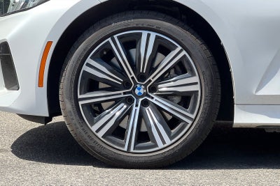 2025 BMW 3 Series 330i xDrive