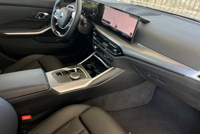 2025 BMW 3 Series 330i xDrive