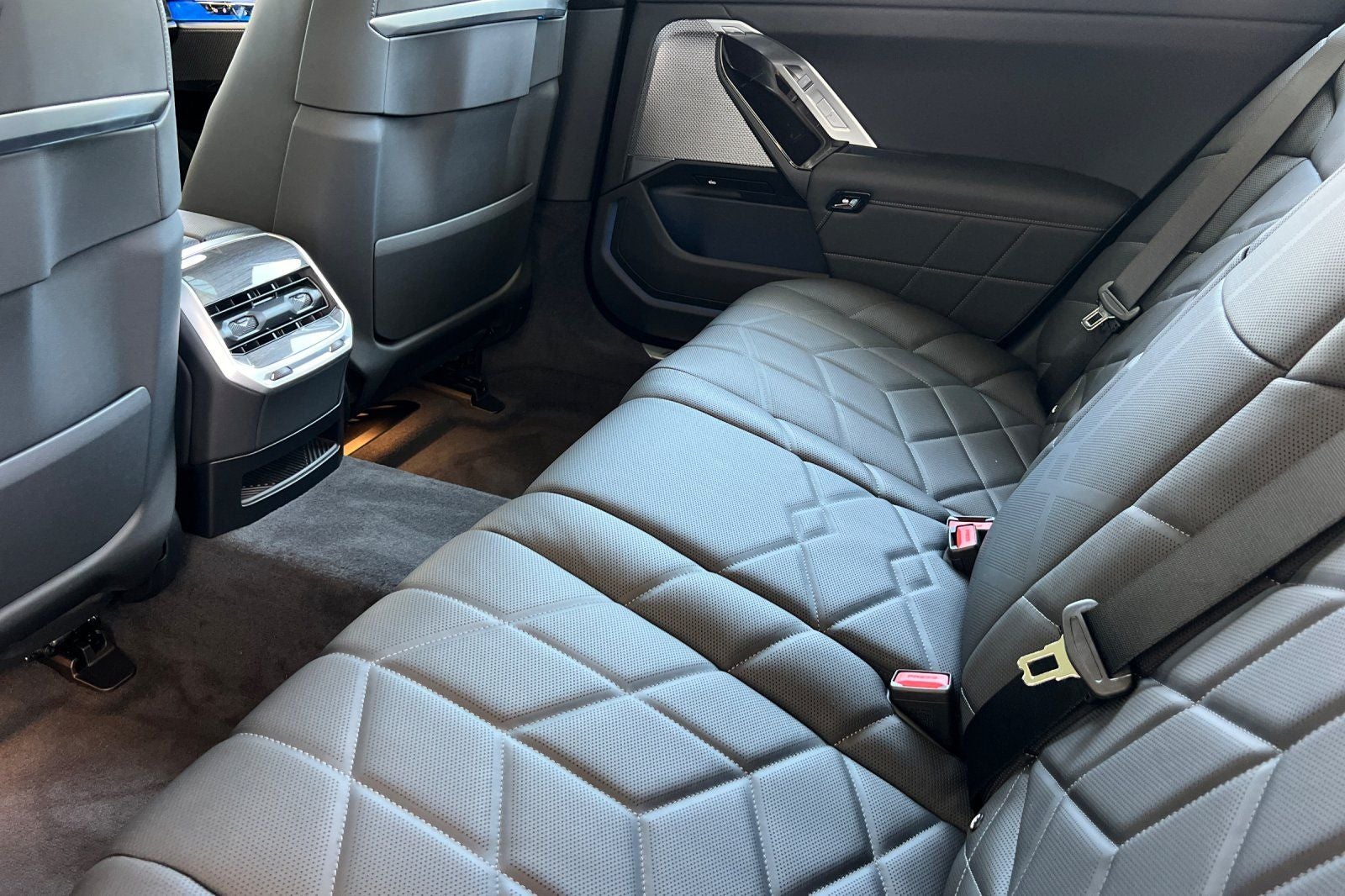 2026 BMW 7 Series 760i xDrive
