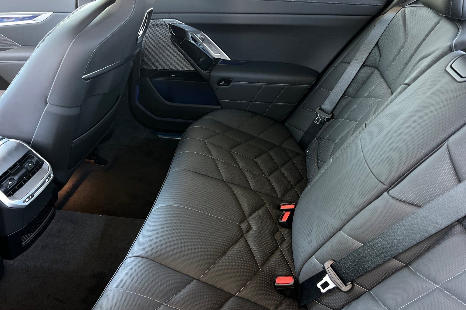2026 BMW 7 Series 760i xDrive