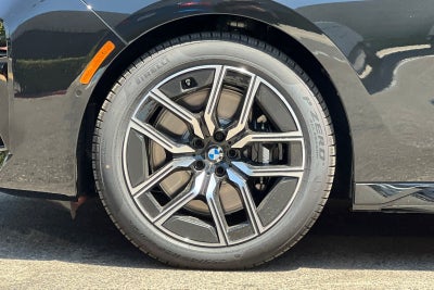 2026 BMW 7 Series 760i xDrive