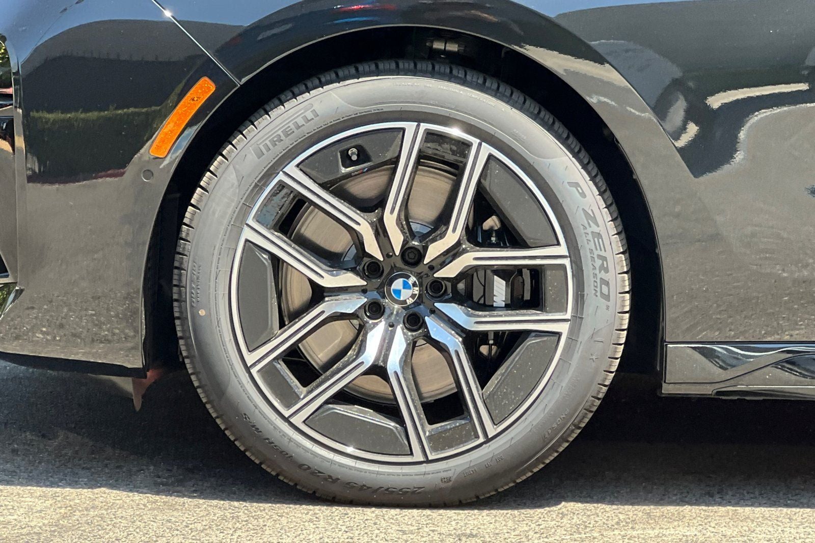 2026 BMW 7 Series 760i xDrive