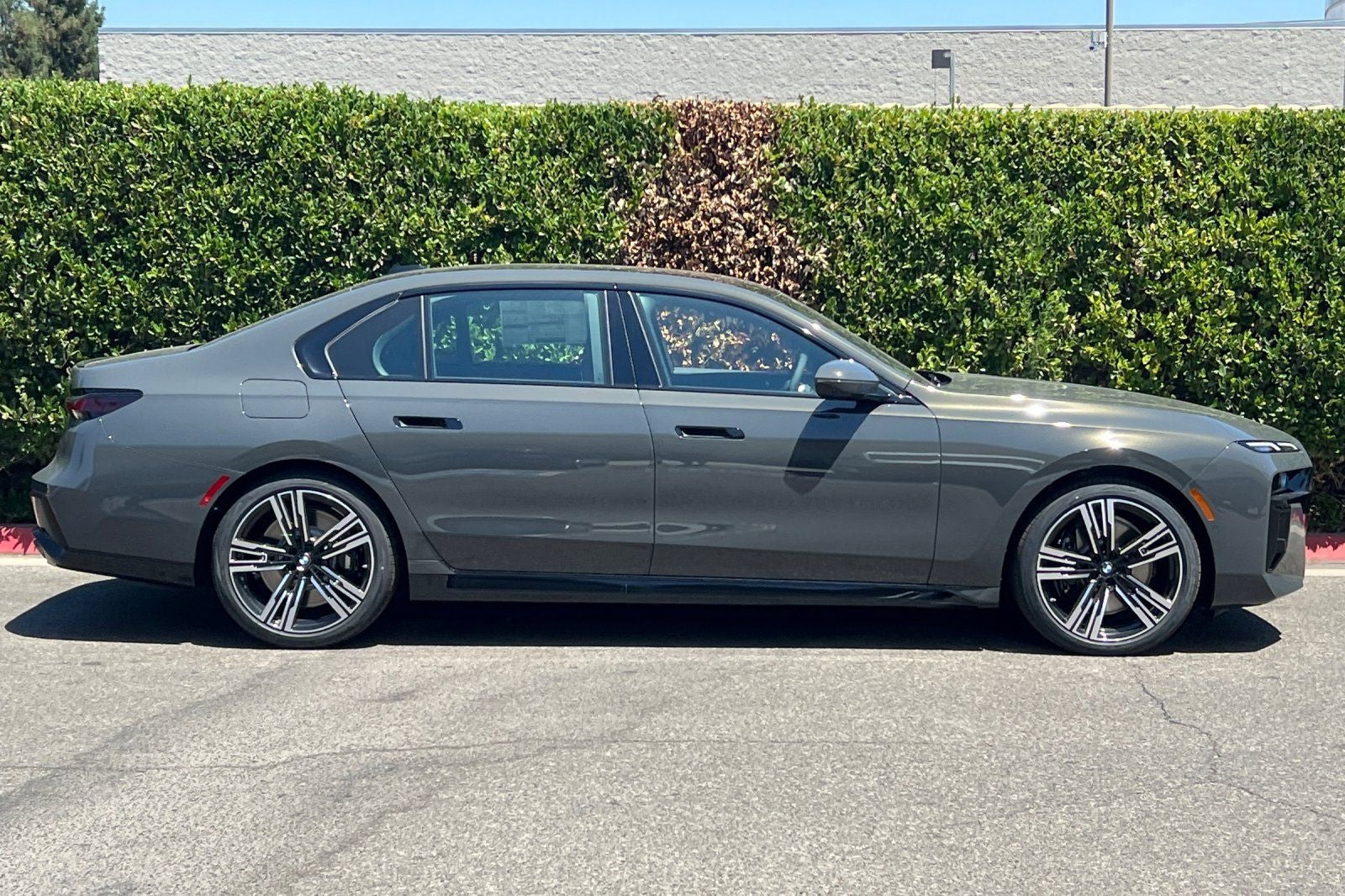 2026 BMW 7 Series 760i xDrive