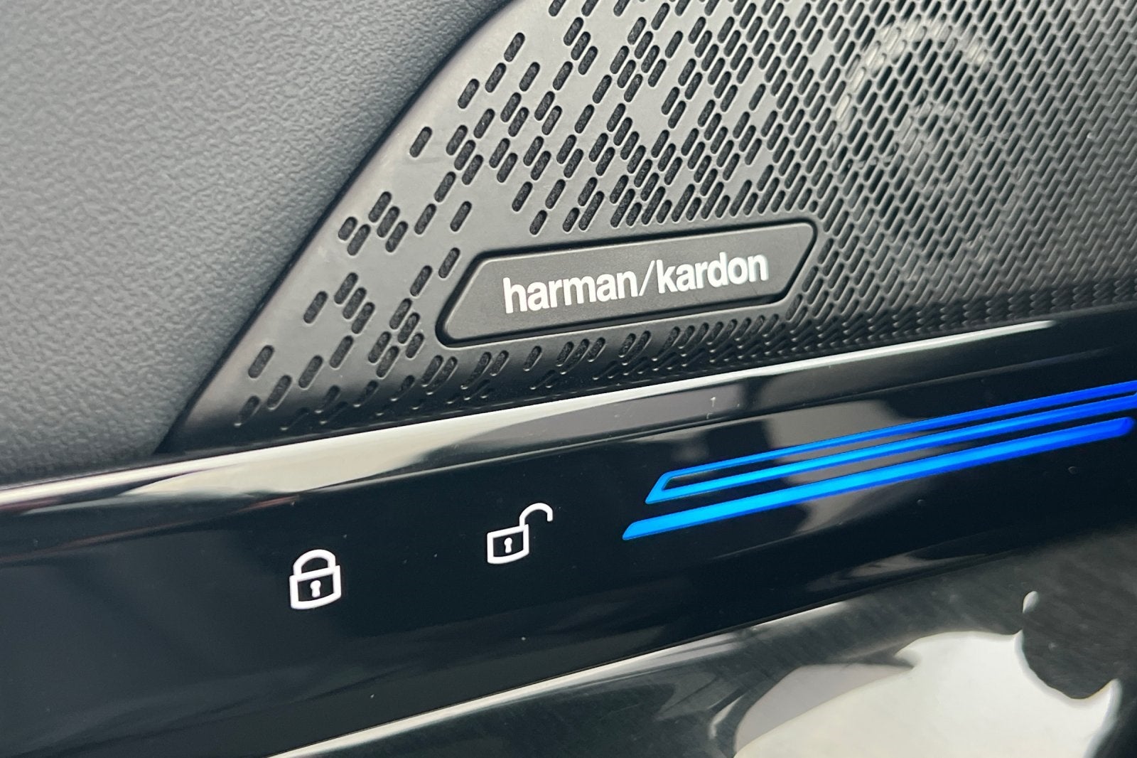 2026 BMW 5 Series 530i