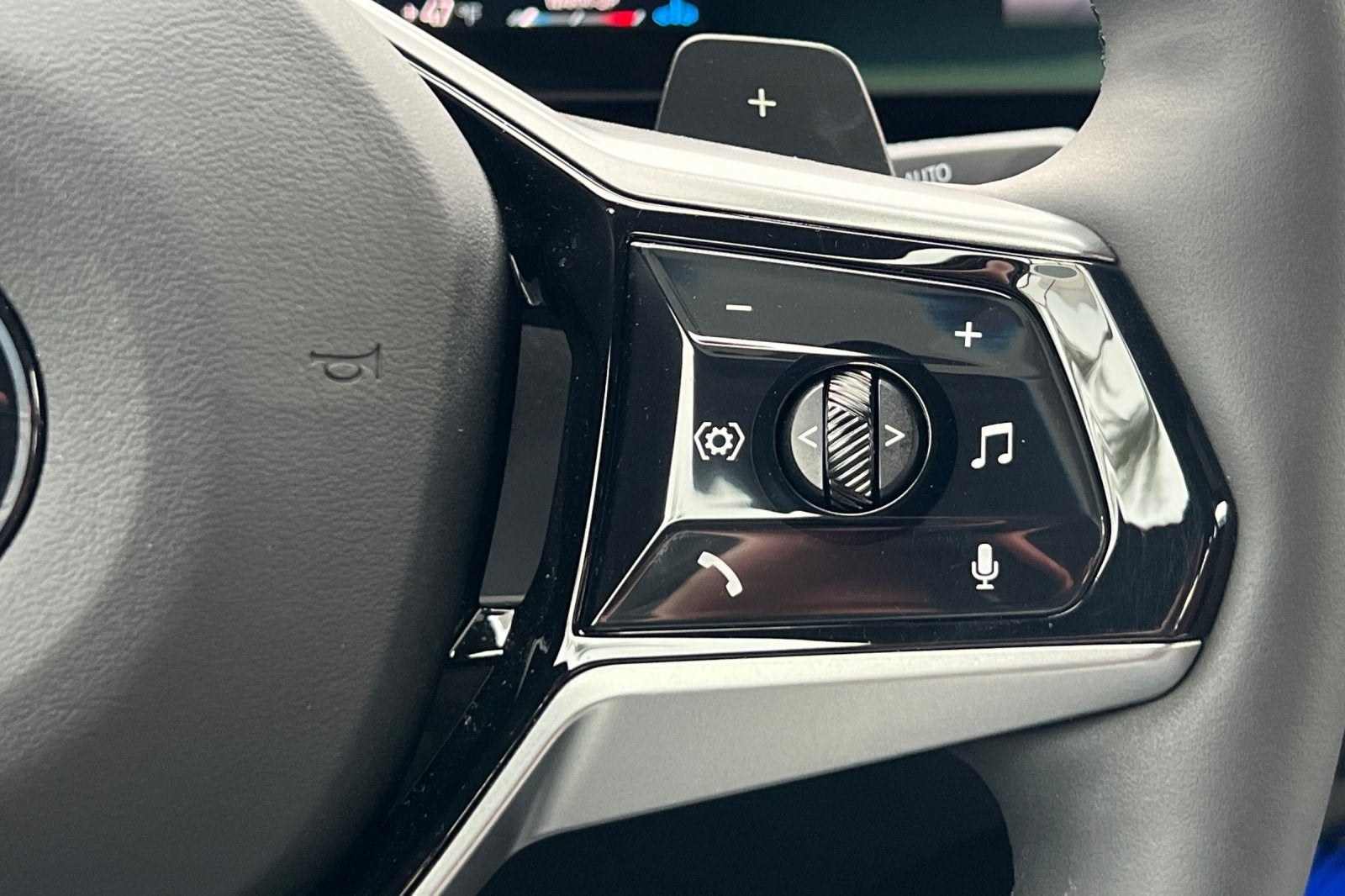 2026 BMW 5 Series 530i