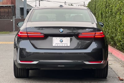 2026 BMW 5 Series 530i