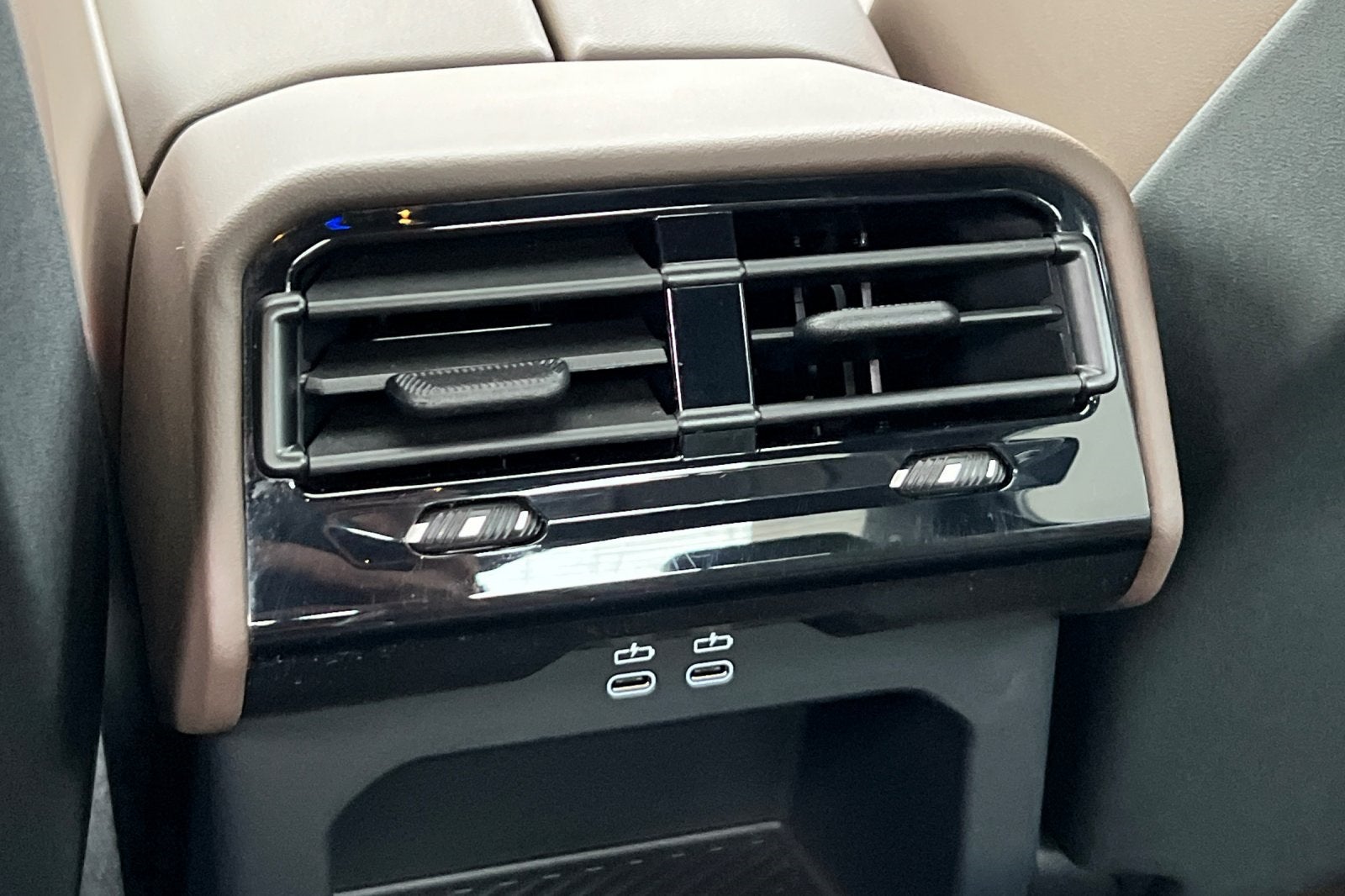 2026 BMW 5 Series 530i