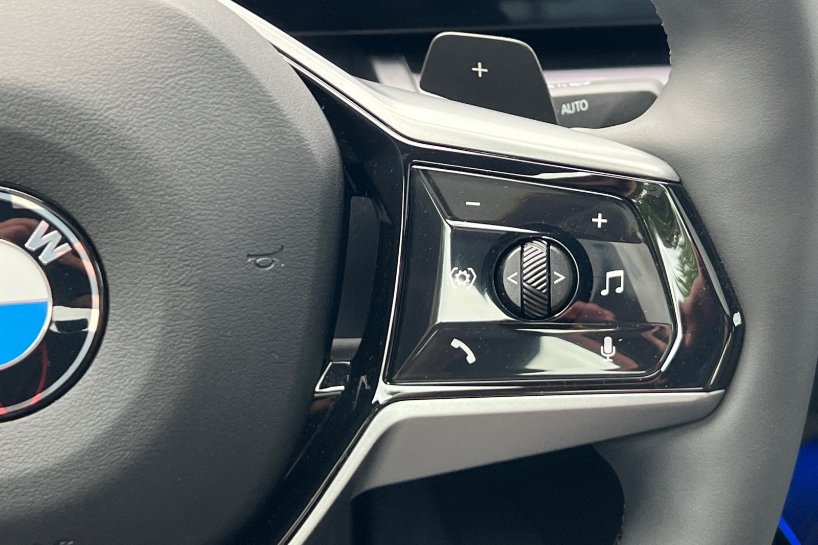 2026 BMW 5 Series 530i