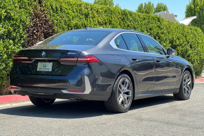 2026 BMW 5 Series 530i