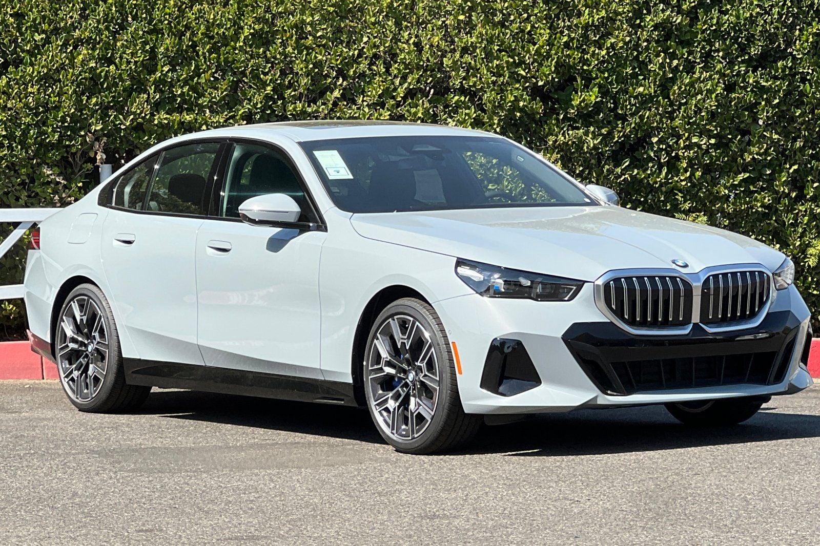 2027 BMW 5 Series 530i