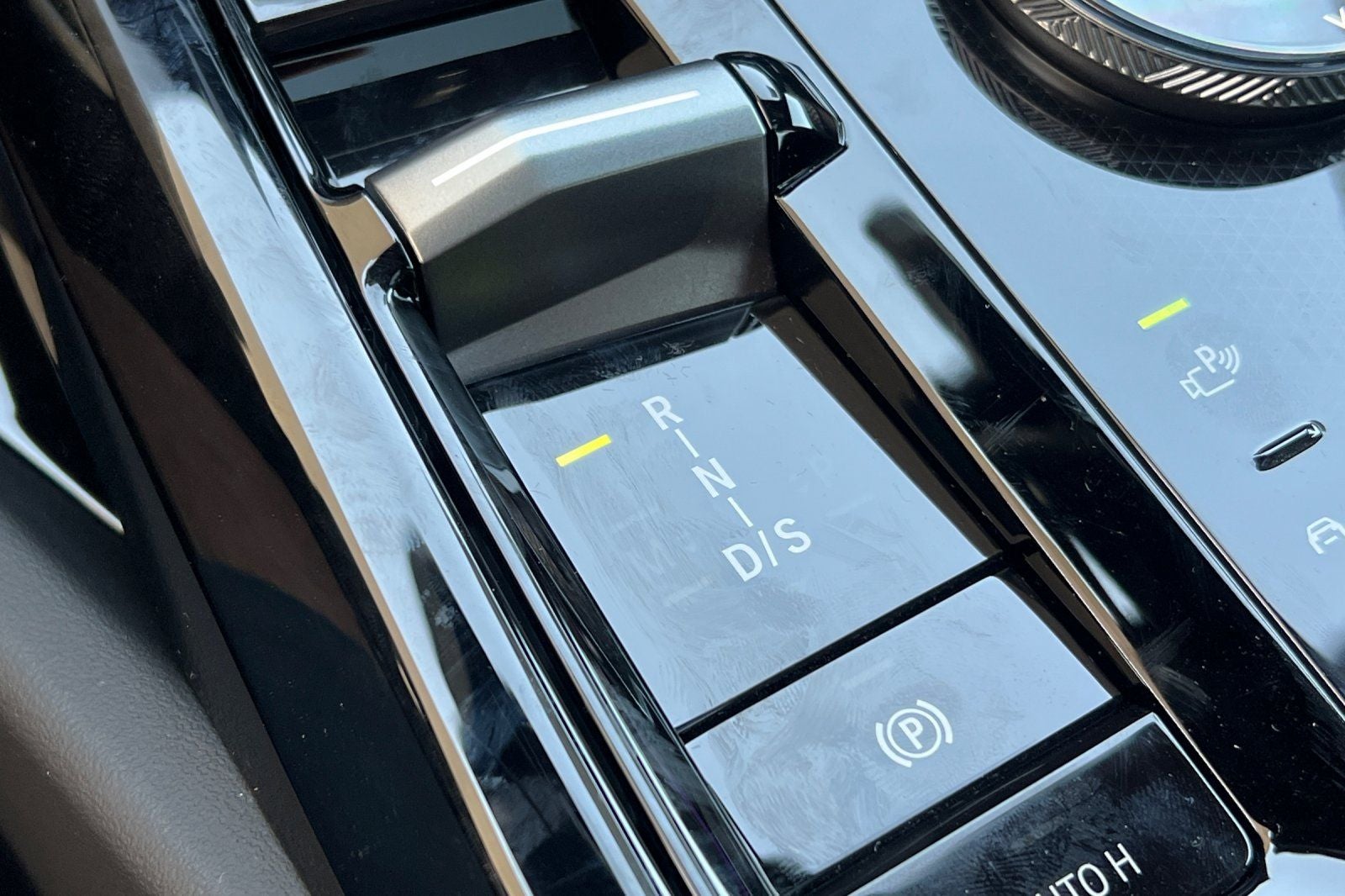2027 BMW 5 Series 530i