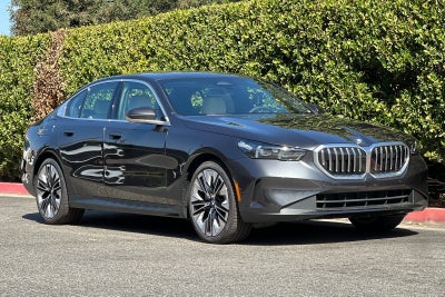 2027 BMW 5 Series 530i