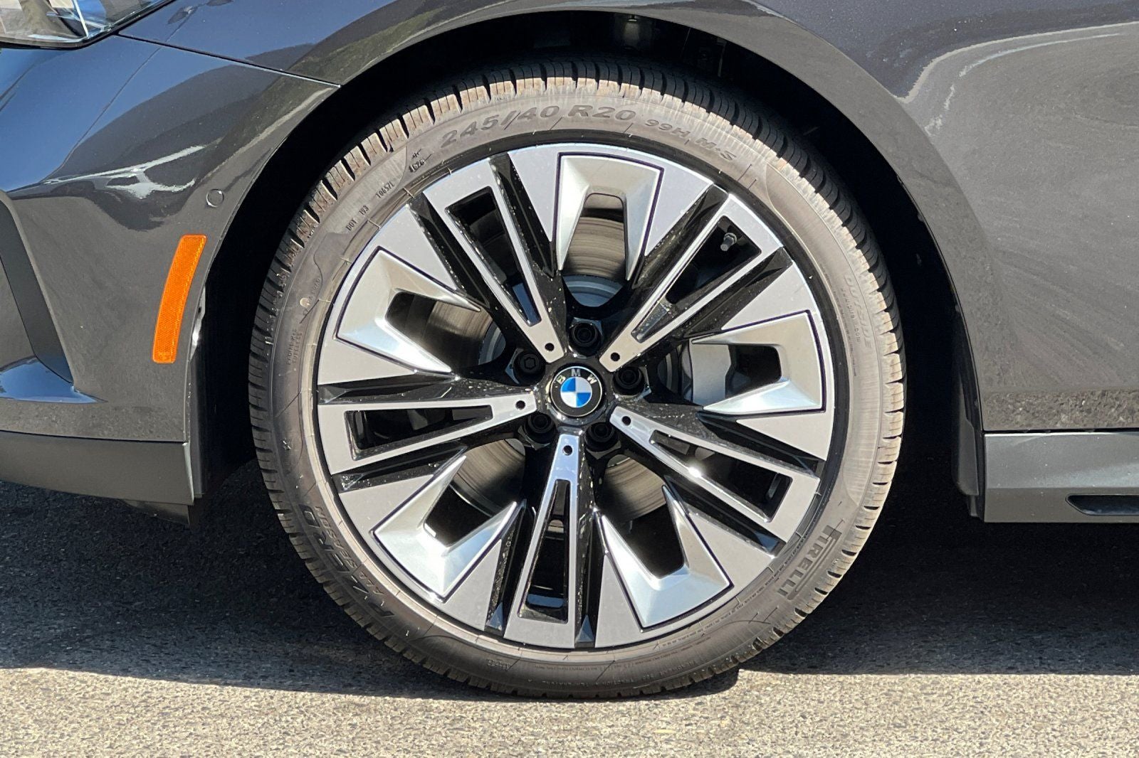 2027 BMW 5 Series 530i