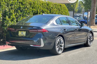 2027 BMW 5 Series 530i