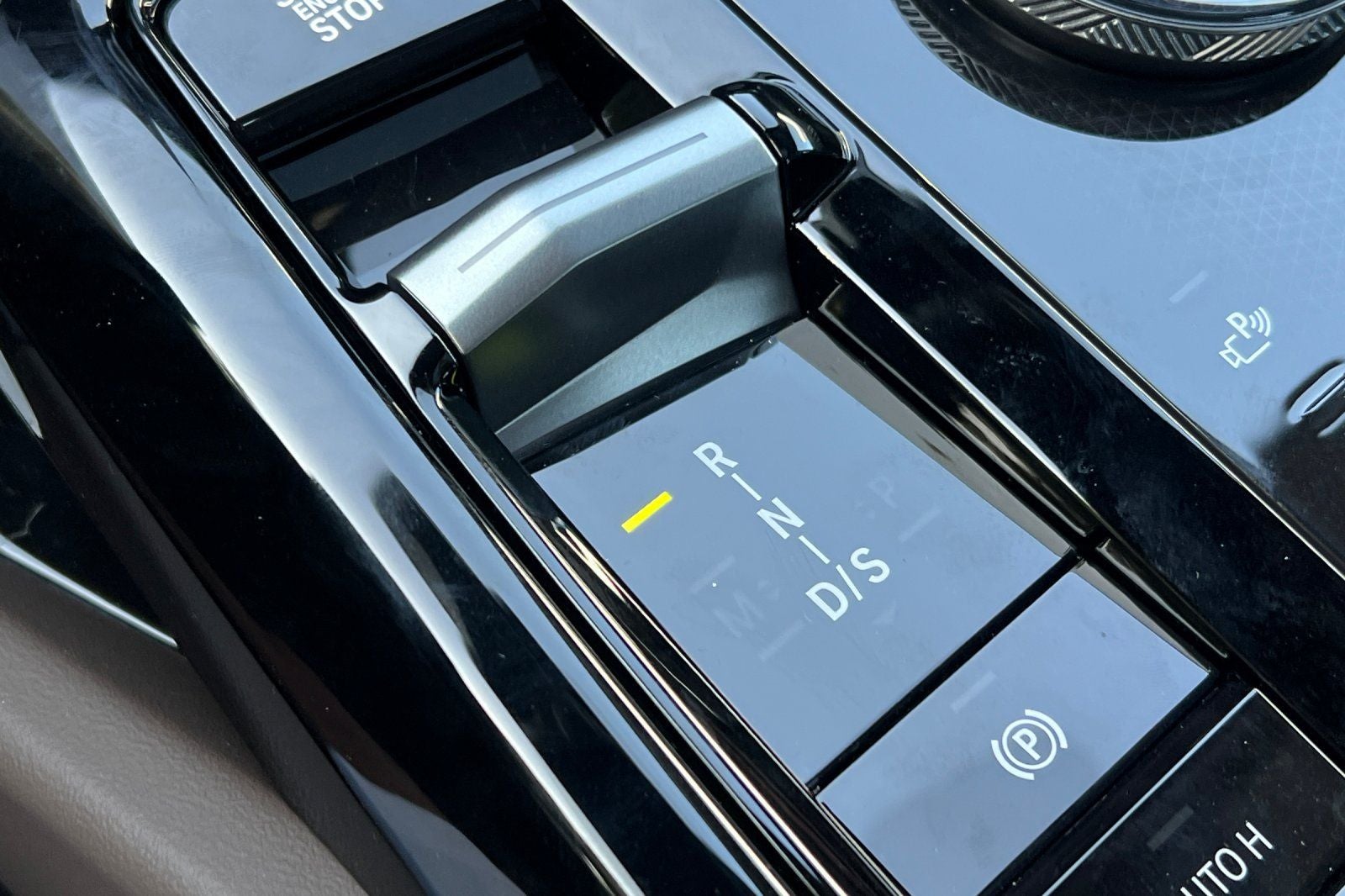 2027 BMW 5 Series 530i