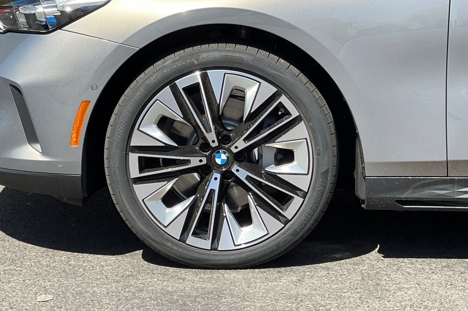 2027 BMW 5 Series 530i