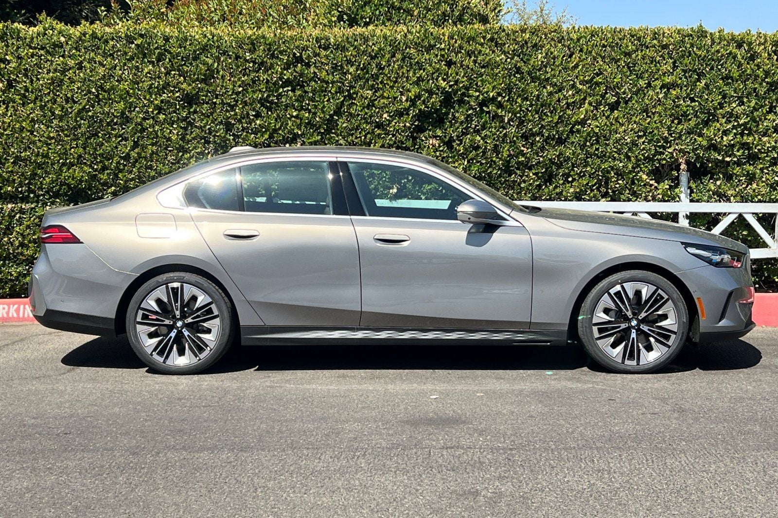 2027 BMW 5 Series 530i