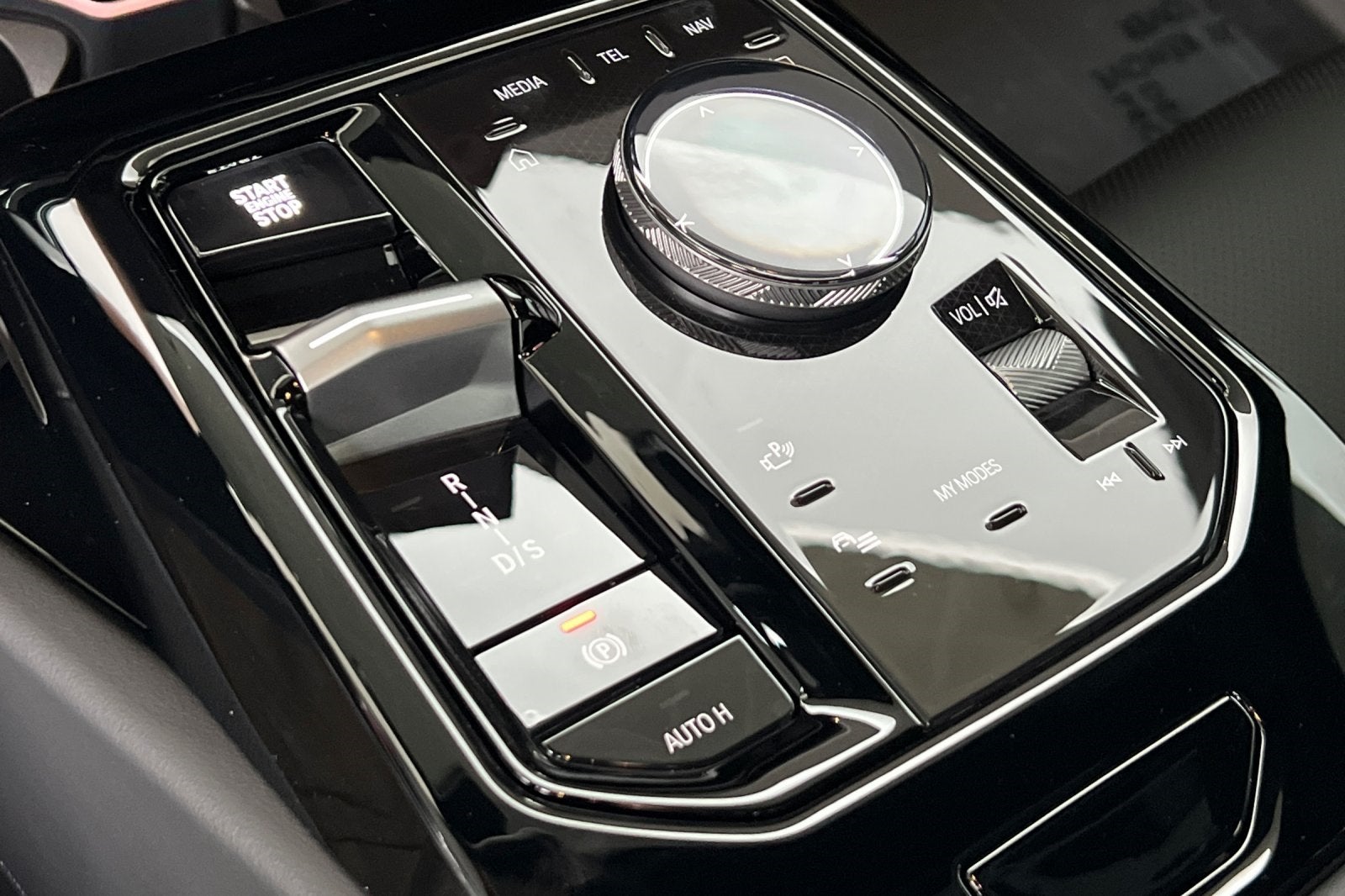 2026 BMW 5 Series 530i