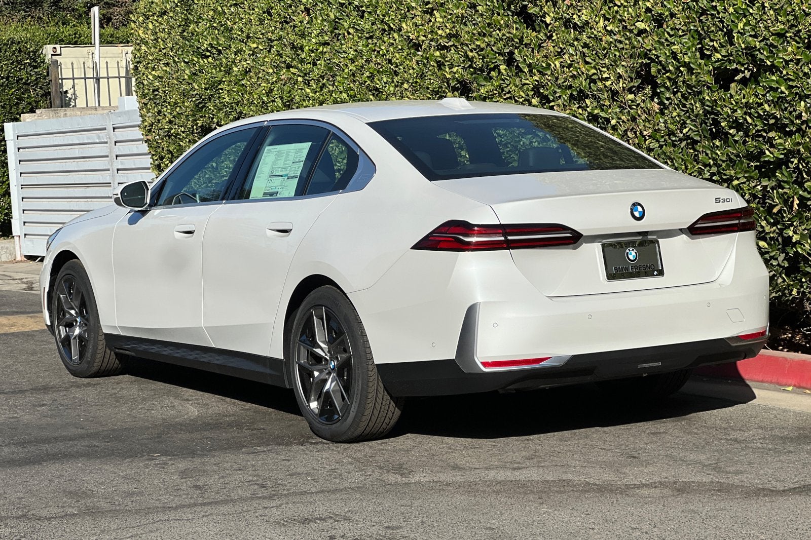 2027 BMW 5 Series 530i