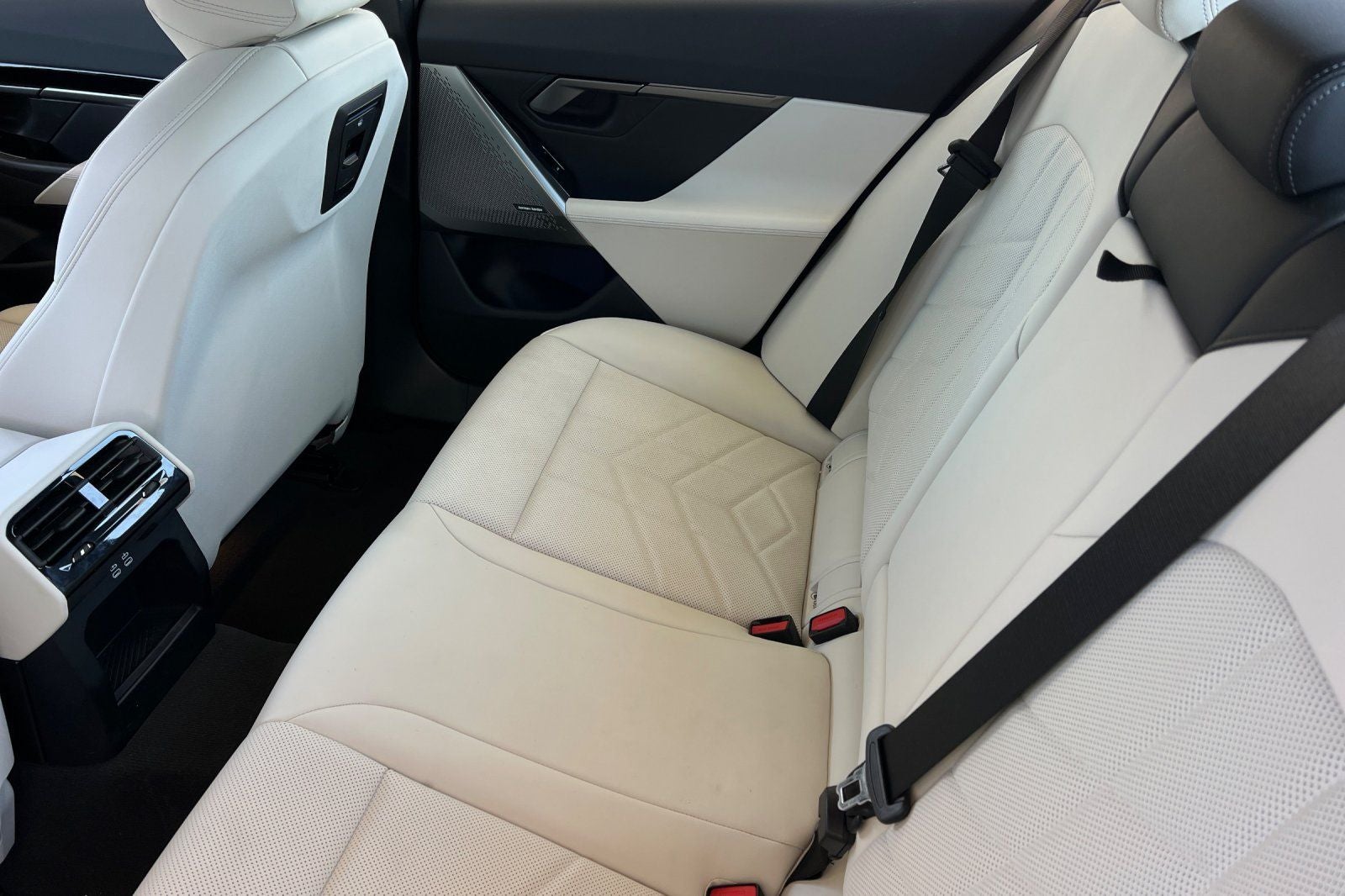 2026 BMW 5 Series 530i