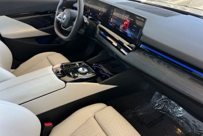 2026 BMW 5 Series 530i