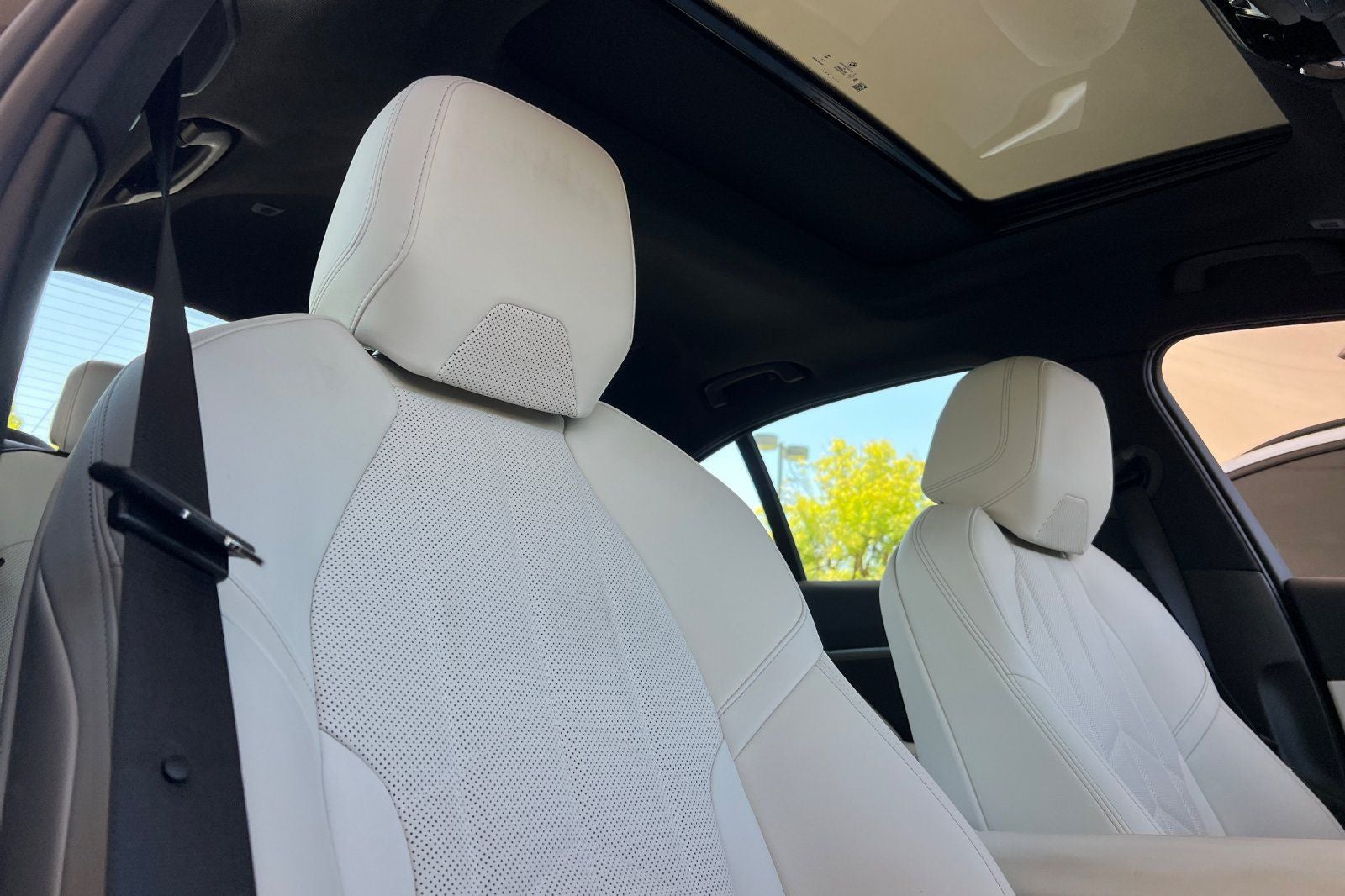 2026 BMW 5 Series 530i