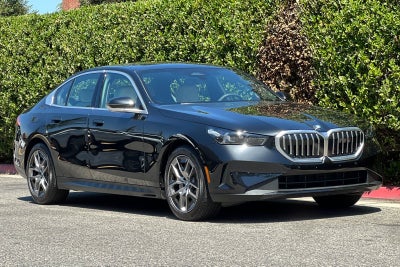 2026 BMW 5 Series 530i