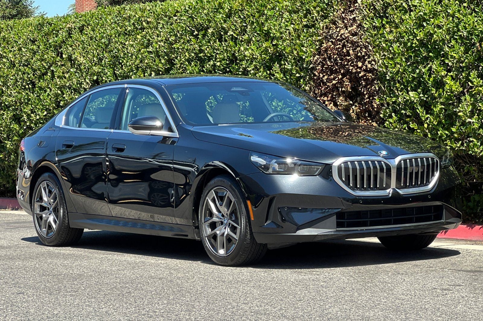 2026 BMW 5 Series 530i