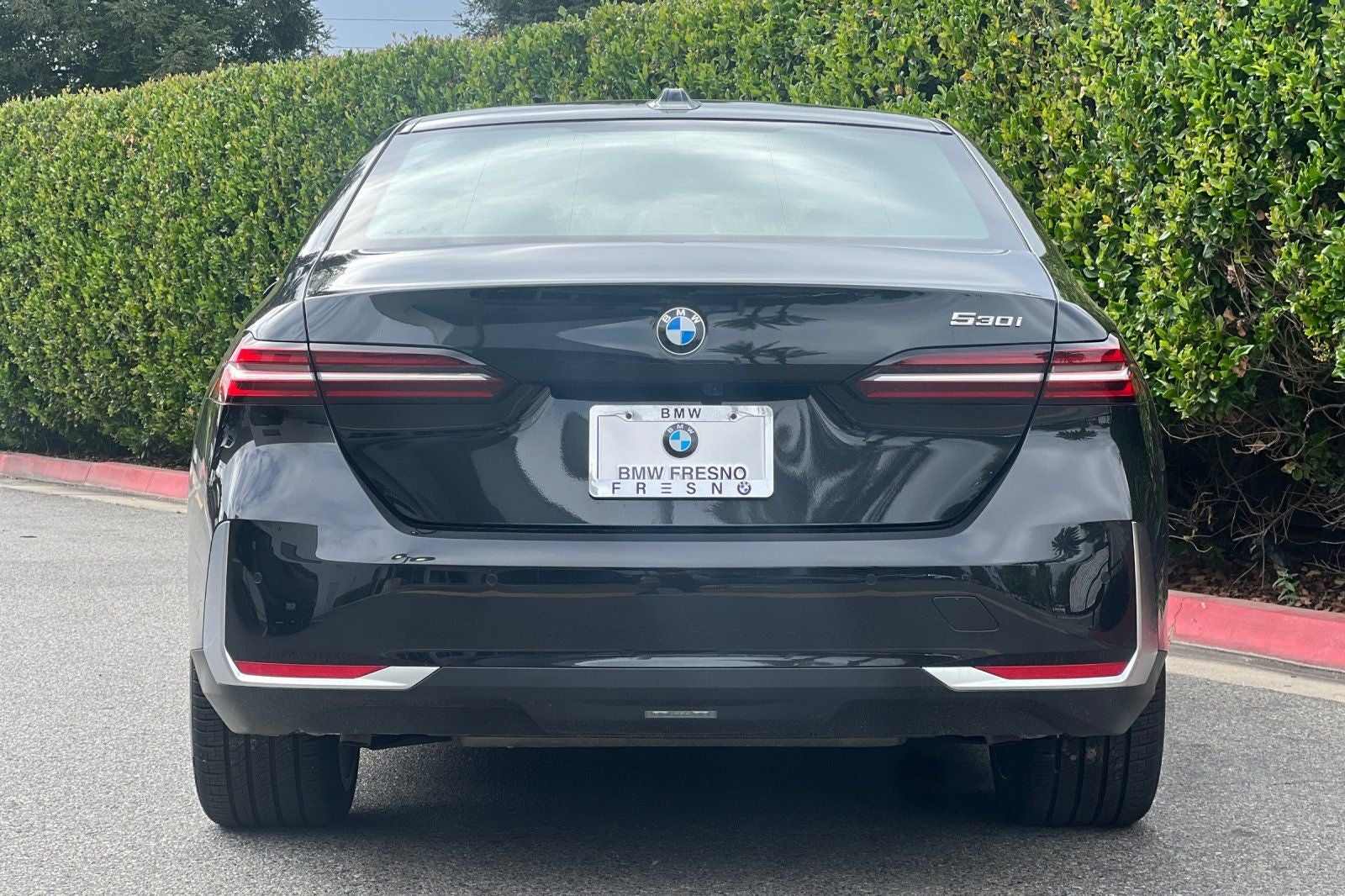 2026 BMW 5 Series 530i