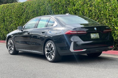 2026 BMW 5 Series 530i