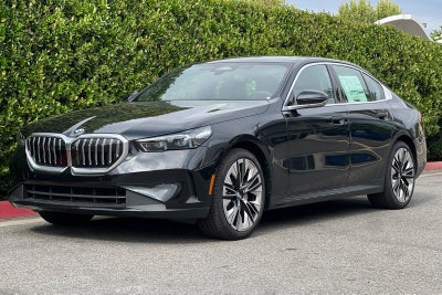 2026 BMW 5 Series 530i