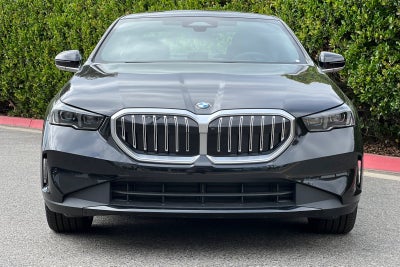 2026 BMW 5 Series 530i