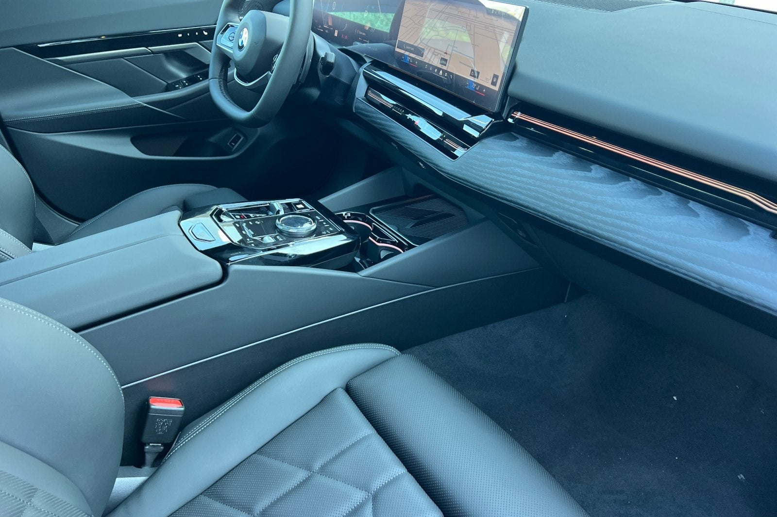 2026 BMW 5 Series 530i