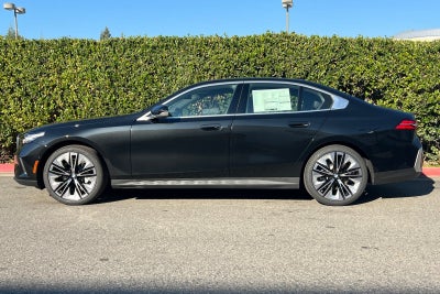 2026 BMW 5 Series 530i