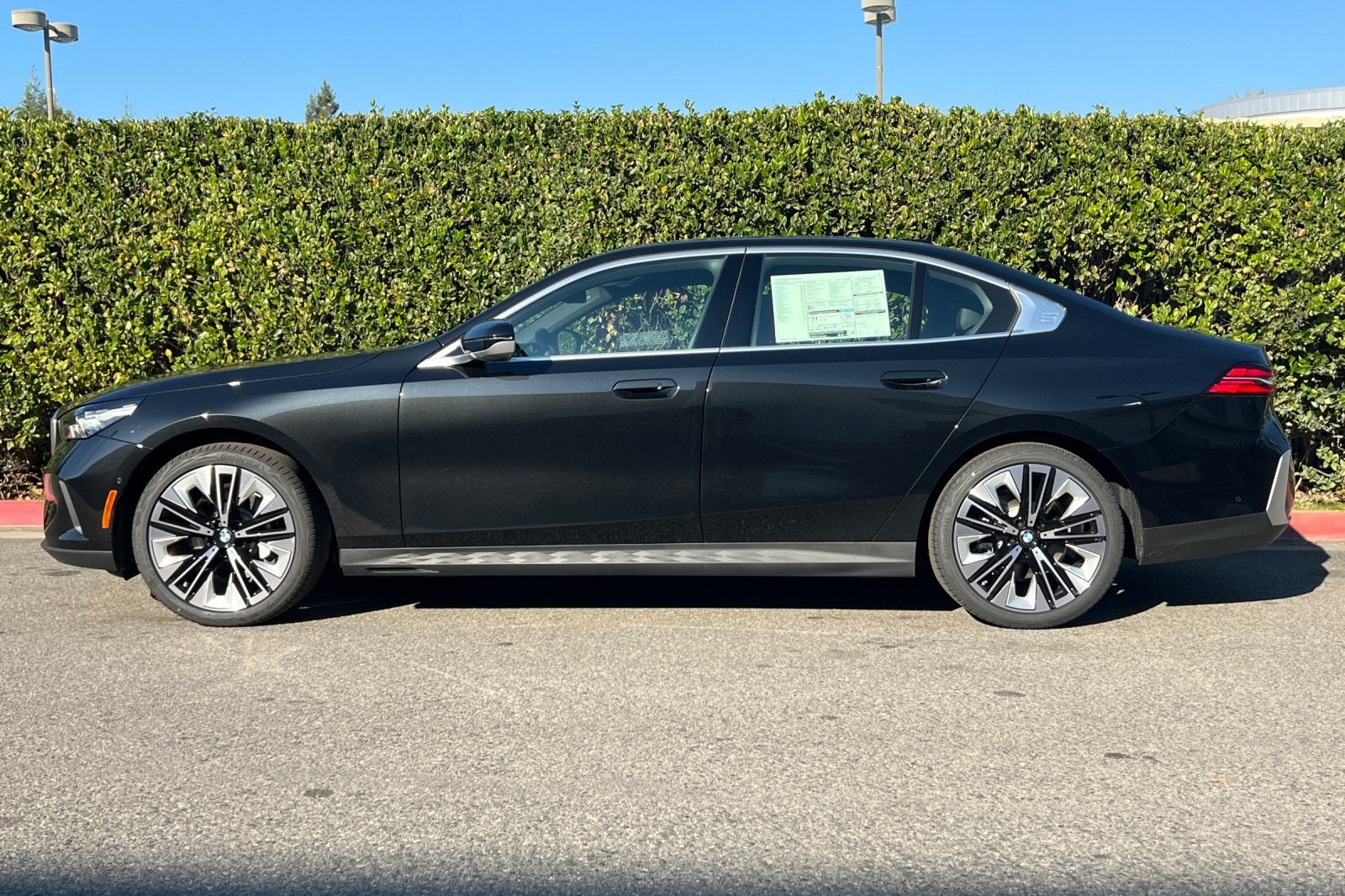 2026 BMW 5 Series 530i