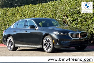 2026 BMW 5 Series 530i