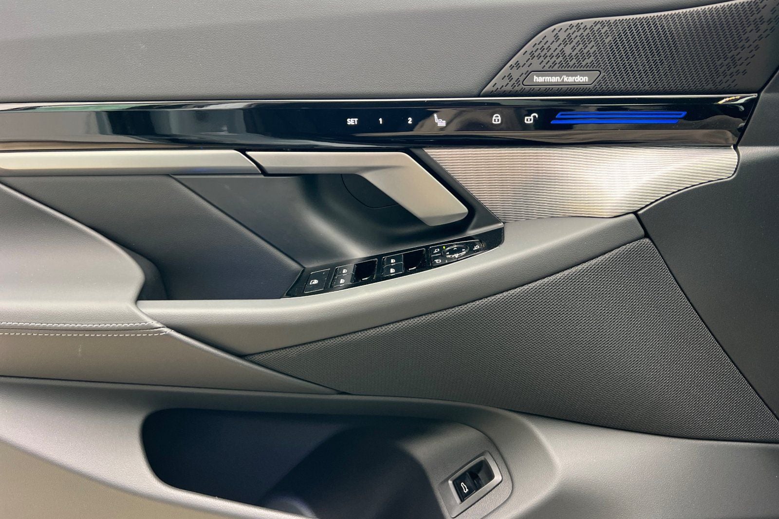 2026 BMW 5 Series 530i