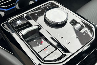 2026 BMW 5 Series 530i