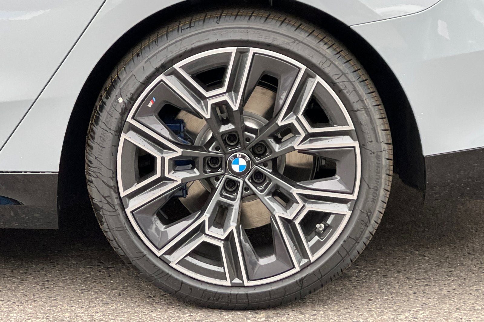 2026 BMW 5 Series 530i