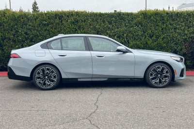 2026 BMW 5 Series 530i