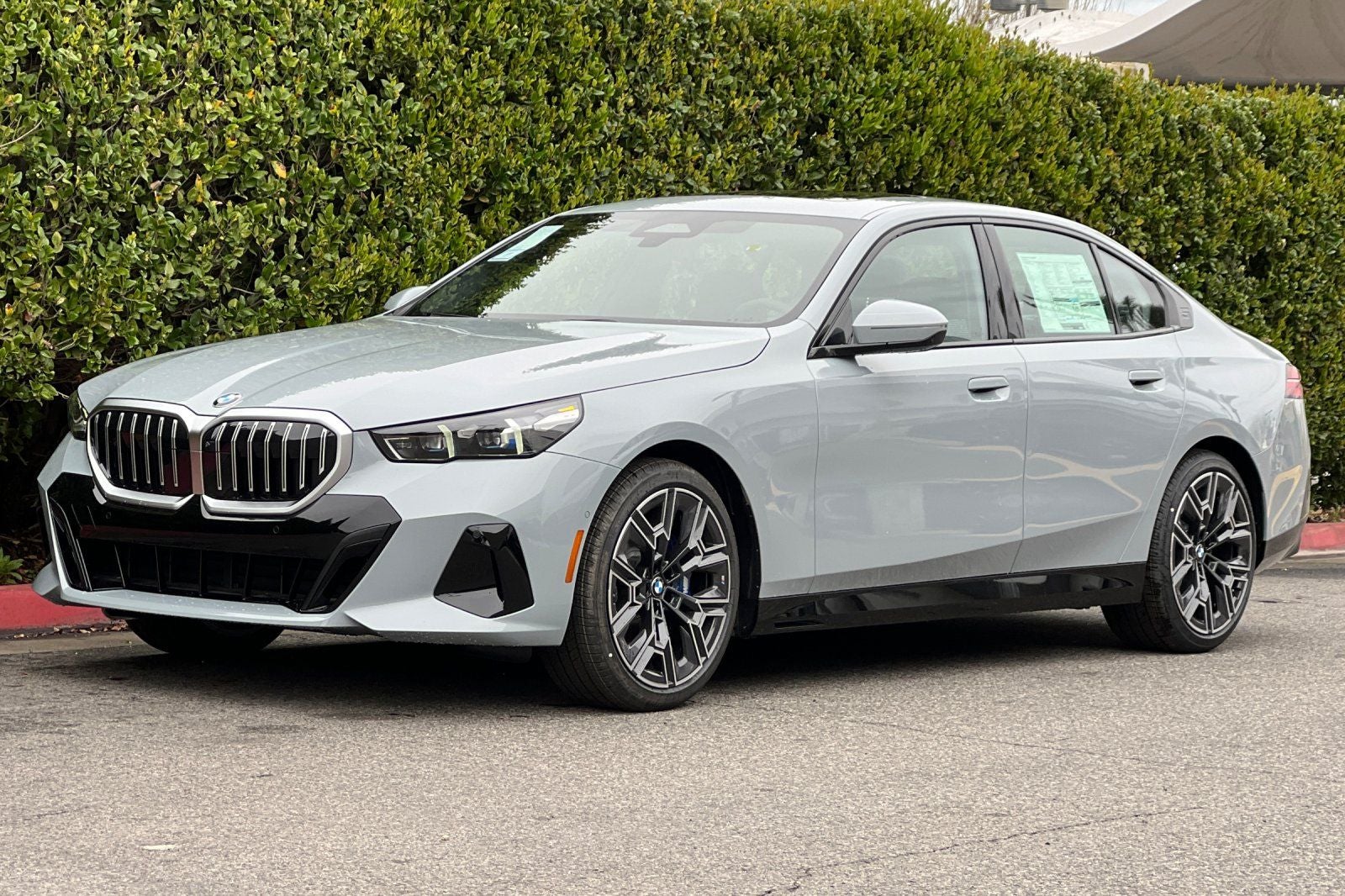 2026 BMW 5 Series 530i