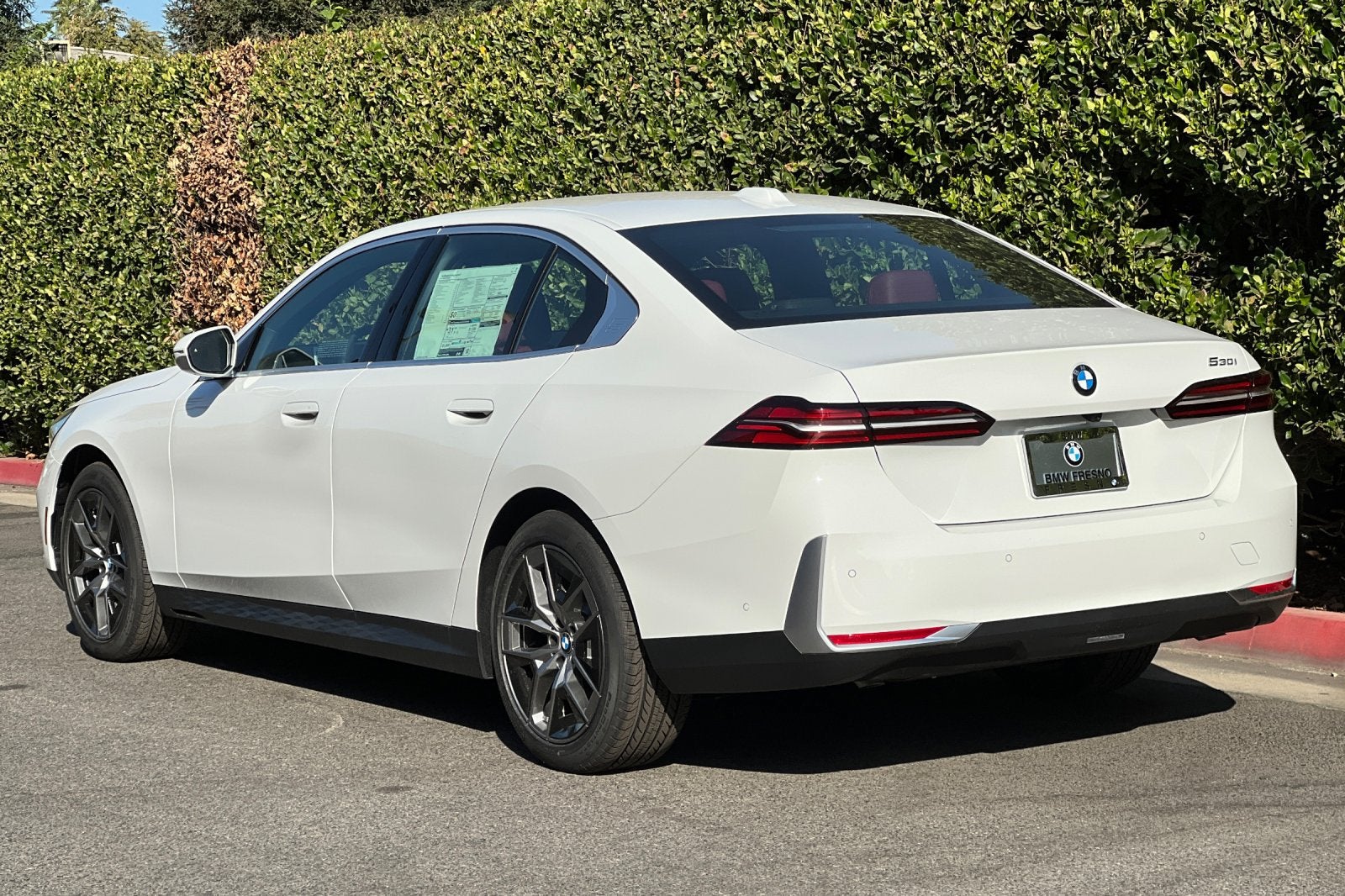 2027 BMW 5 Series 530i