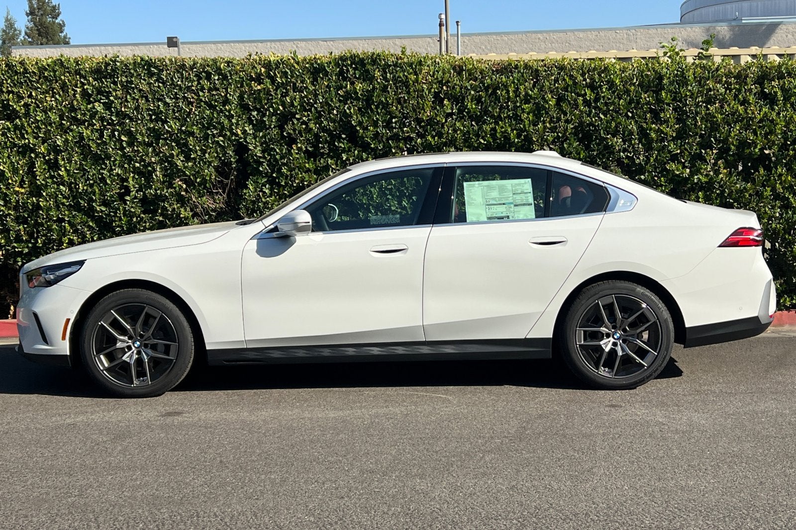2027 BMW 5 Series 530i