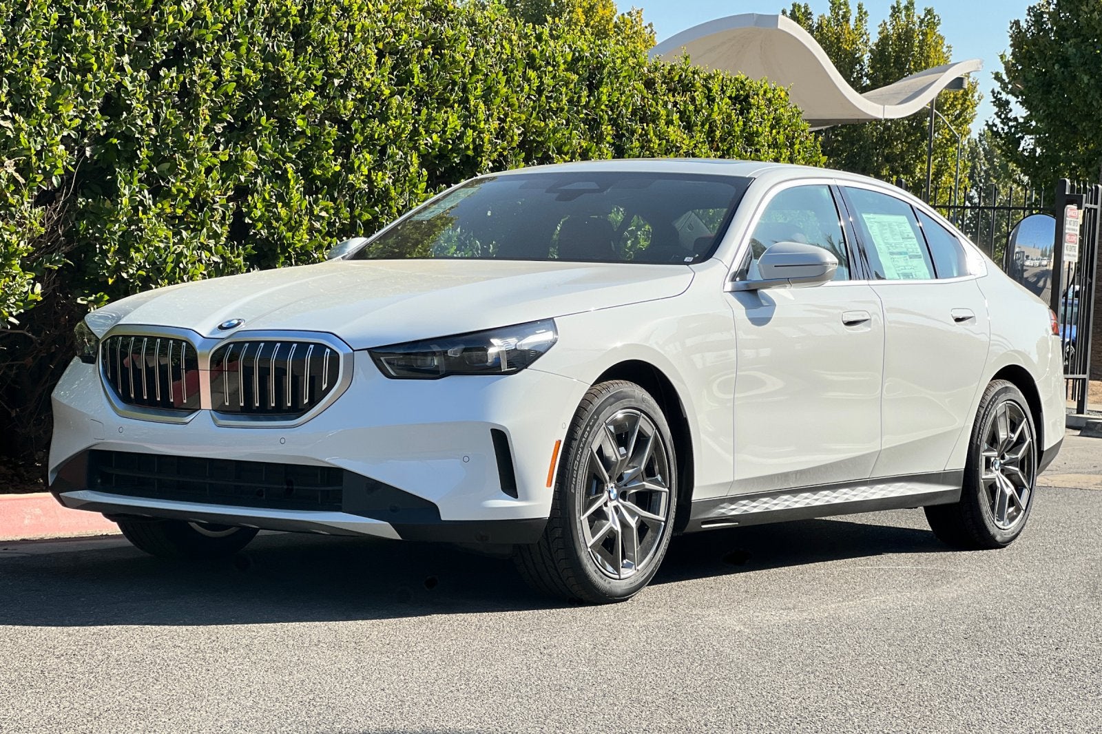 2027 BMW 5 Series 530i