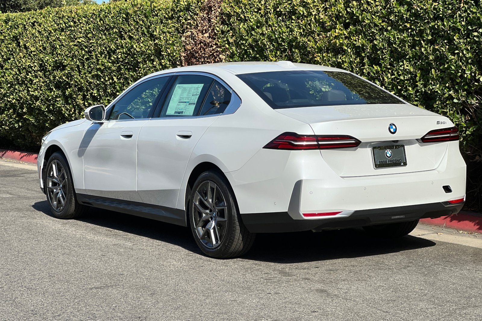 2027 BMW 5 Series 530i