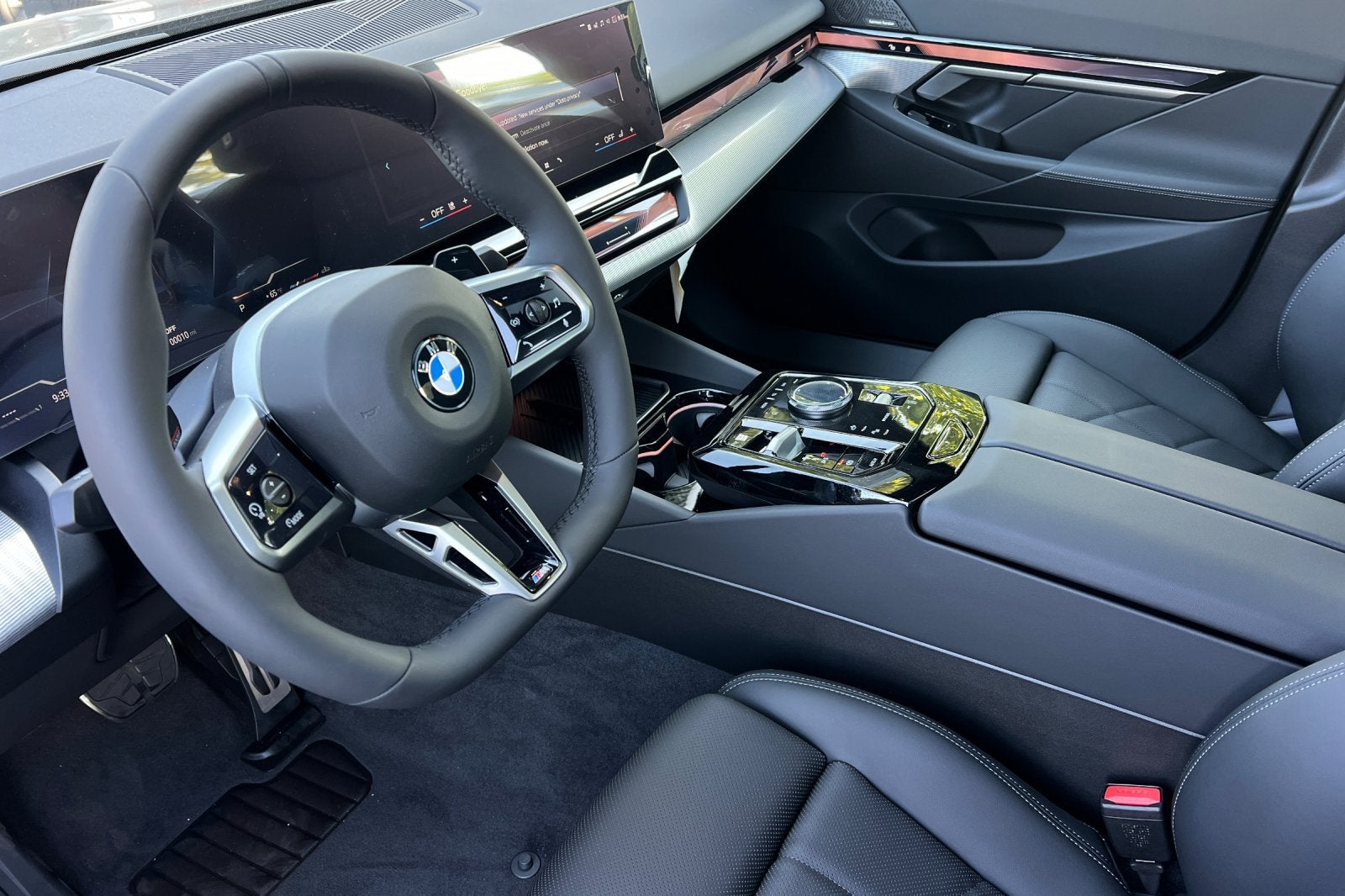 2027 BMW 5 Series 530i