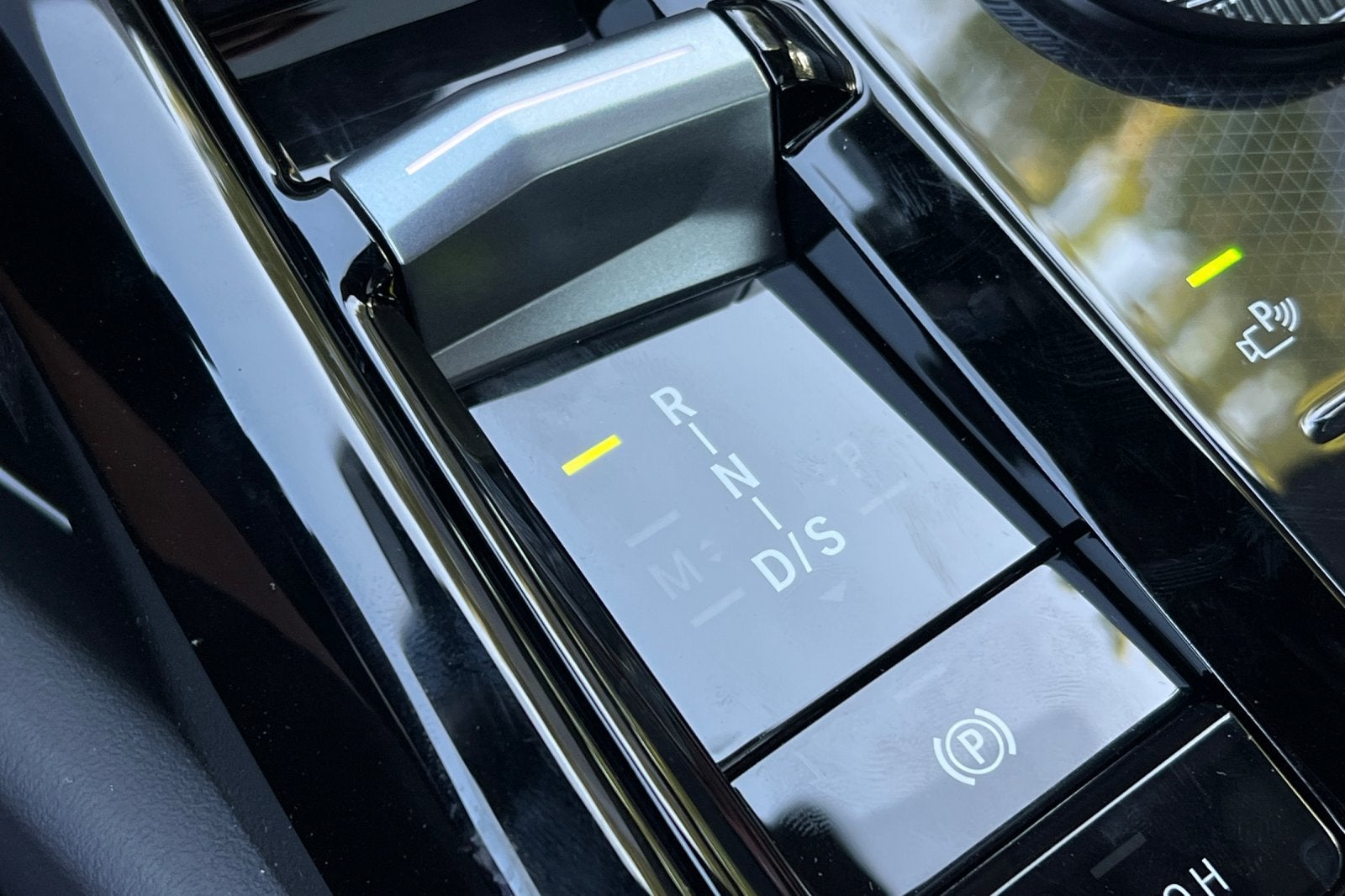 2027 BMW 5 Series 530i