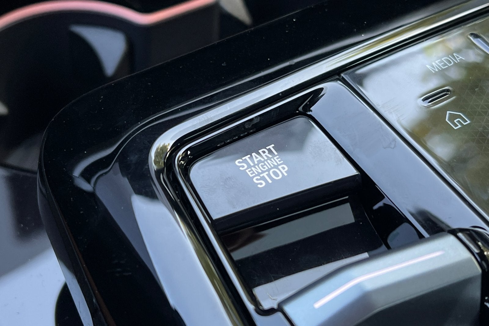 2027 BMW 5 Series 530i