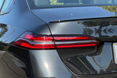 2027 BMW 5 Series 530i
